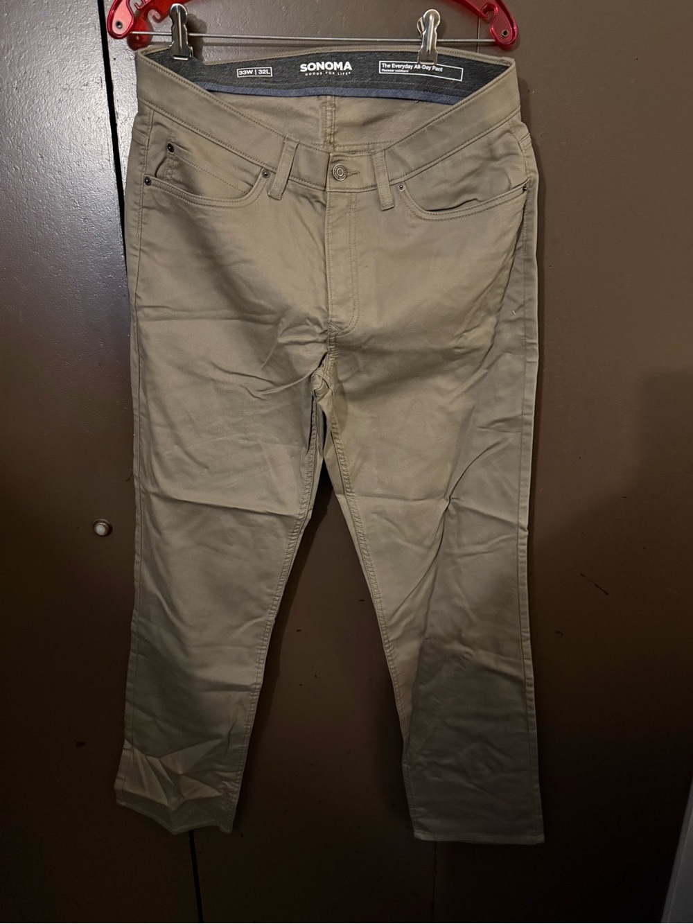 Sonoma Men's Slim Straight Jeans in Khaki/Tan